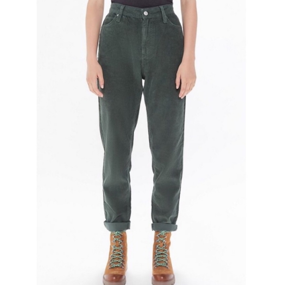 BDG Urban Outfitters green  Corduroy mom High-Rise pants 25 uo